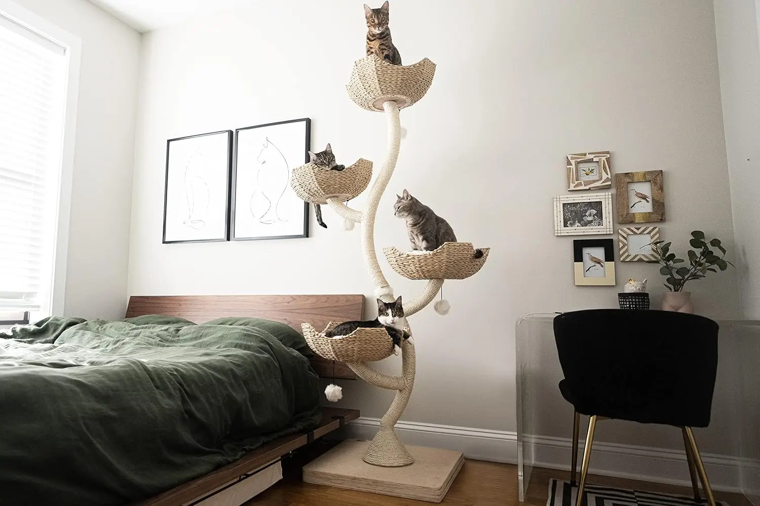 

73" Tall Modern Cat Tree Scratching Tower for Large Cats, Scratching Post Condo, Cat Tower