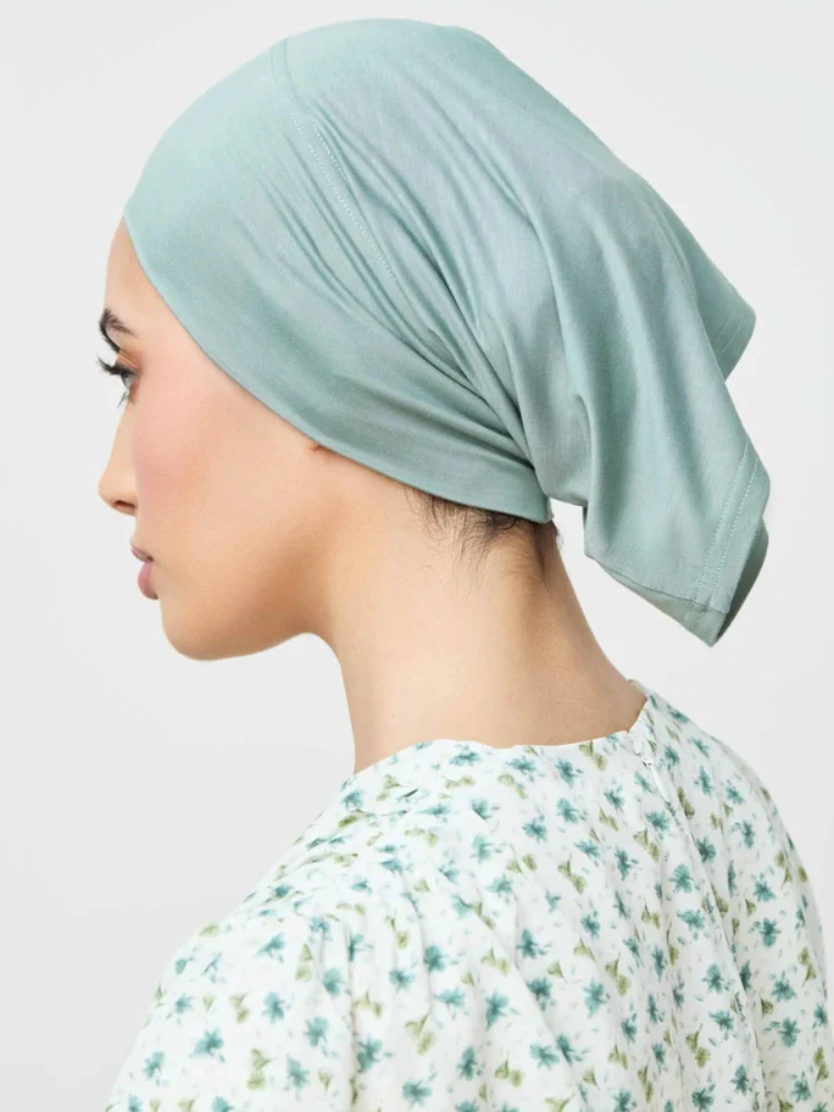 Nuovo 120 colori Jersey Interno Hijab Caps Premium Hijab Undercap Cappello Hijab Islamico per Le Donne Headwrap Musulmano Cofano Turbante Femme