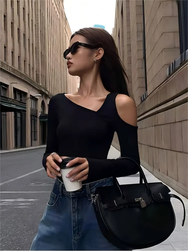 

NUOMICI Fashion Skew Collar Off-shoulder Black Long Sleeve Knitted Shirt T-shirt Autumn Women's Clothing Slim Short Top Sexy Tee