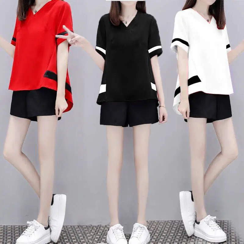 

Woman Casual Tracksuit Summer 2024 Fashion Two Piece Set Female Short Sleeve V-neck Tops and Wide Leg Shorts Sport Suit G117