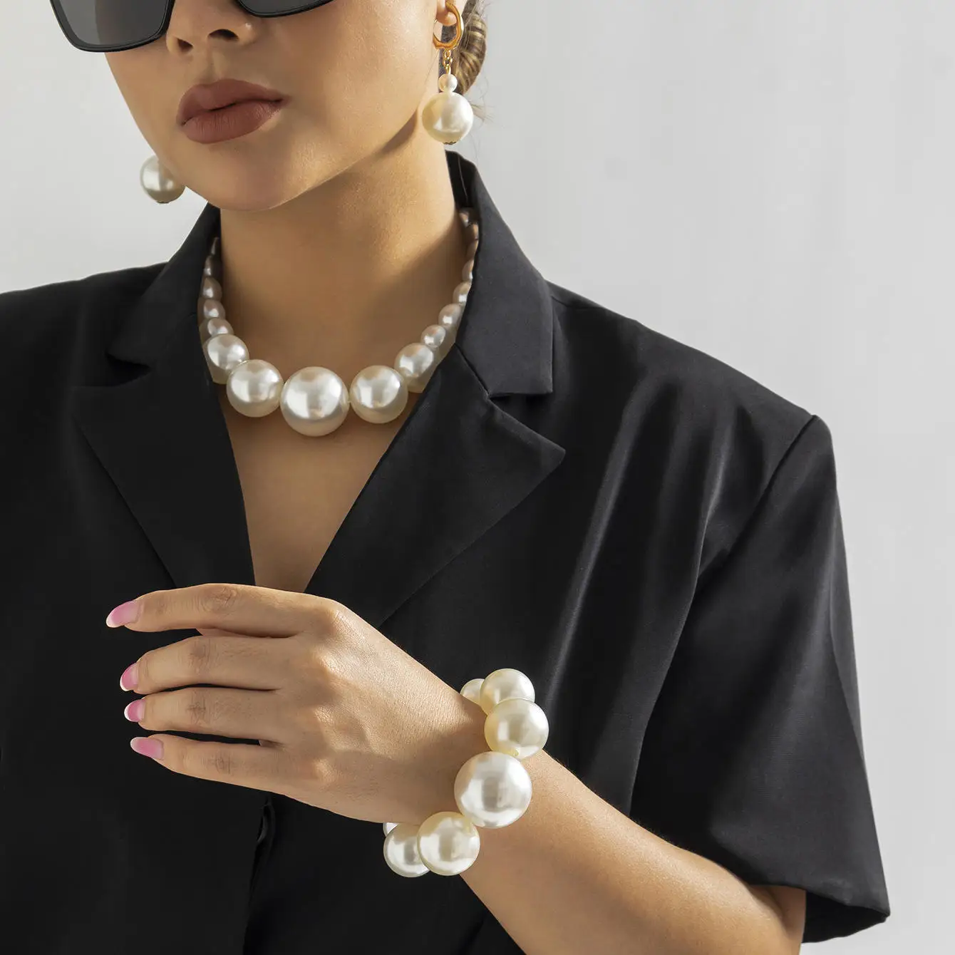 Exaggerated Simplici Pearl Beads Nelace Women's Faion Jewelry round Beads Geometric mat Sle Accory