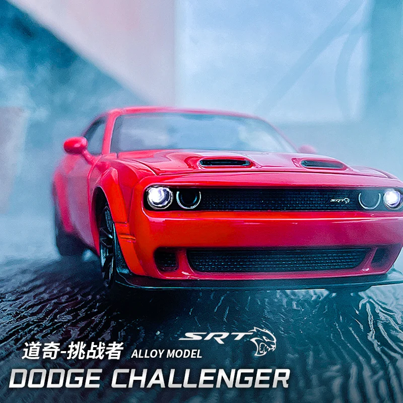 Modèle de voiture de sport Dodge Challenger SRT en alliage moulé sous pression et jouet en métal, simulation de voiture musculaire, son et lumière,