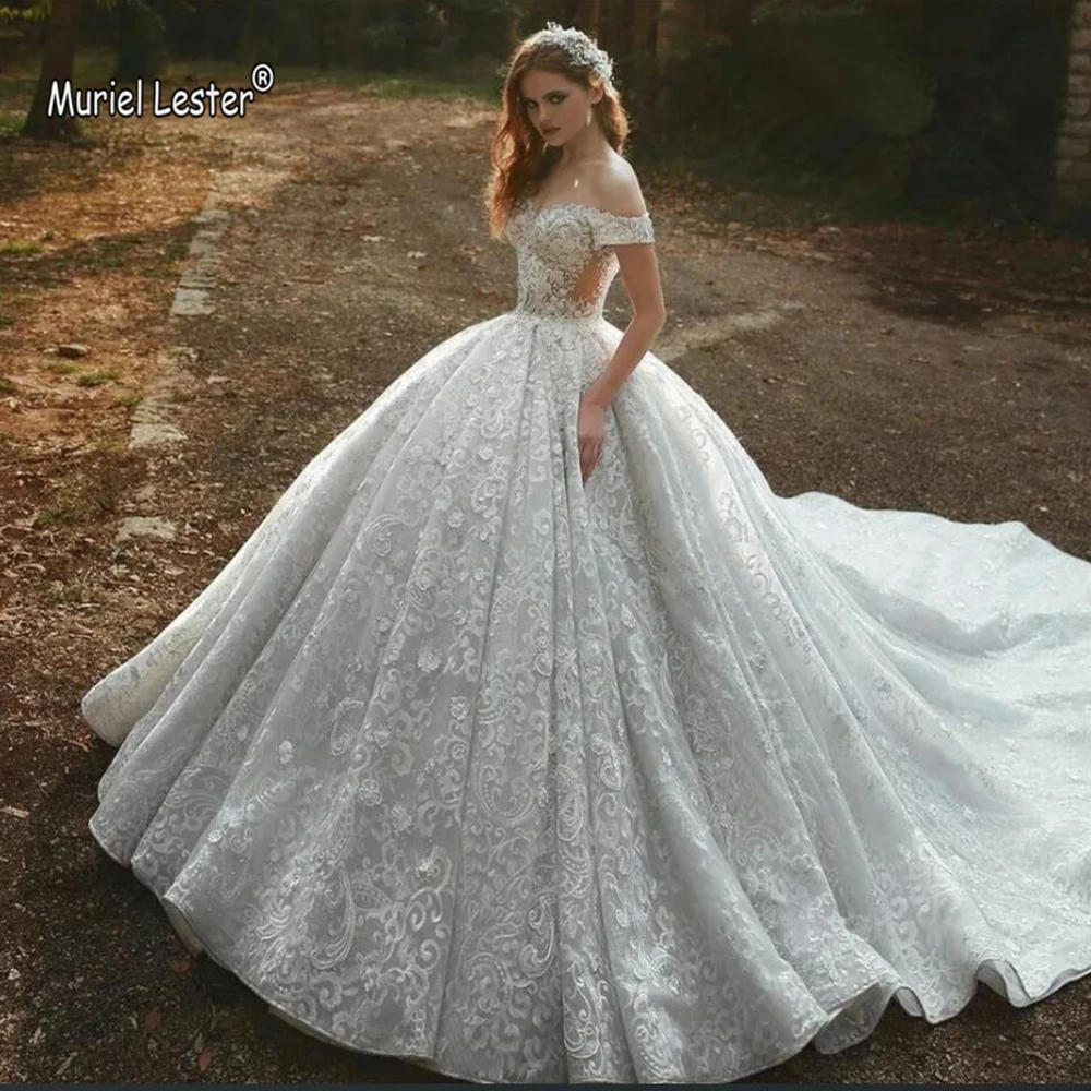 

Vintage Wedding Dresses With Appliques Lace Off Shoulder Bridal Gown For Bride Luxury Dubai Women Sweep Train Robe De Mariage