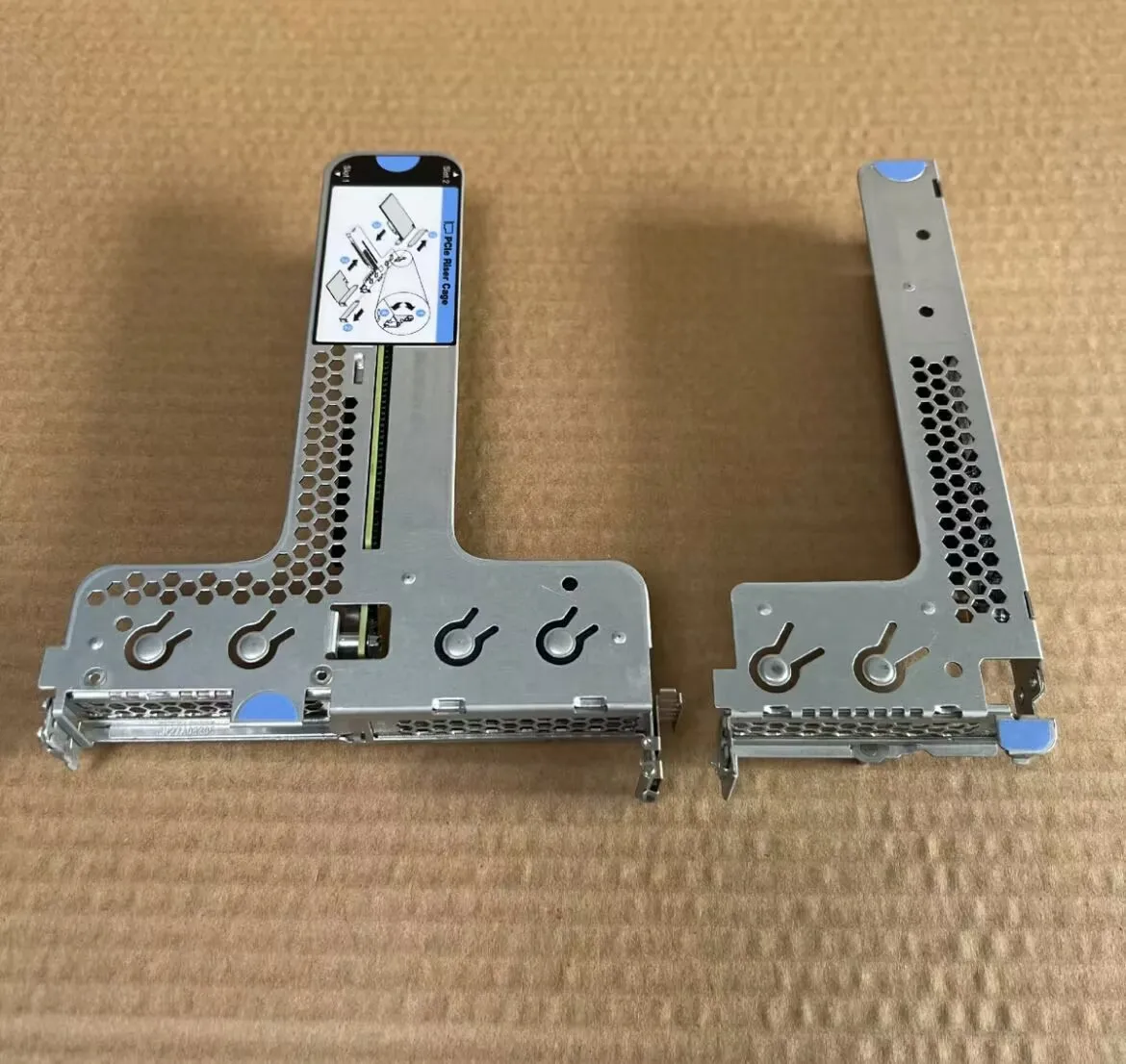 

IBM Lenovo Secondary Riser 1x x16 PCIe 3.0 LP incl. cage SR630 01GV301 01KP731 01PK732 01GV296