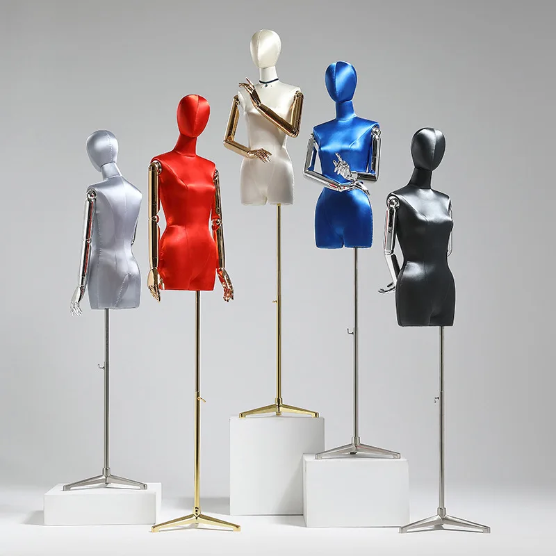 Negozio di abbigliamento Manichino femminile Modello Display Puntelli Modello fittizio a metà corpo Corpo Finestra in raso Espositore per abiti da sposa Scaffale per modelli