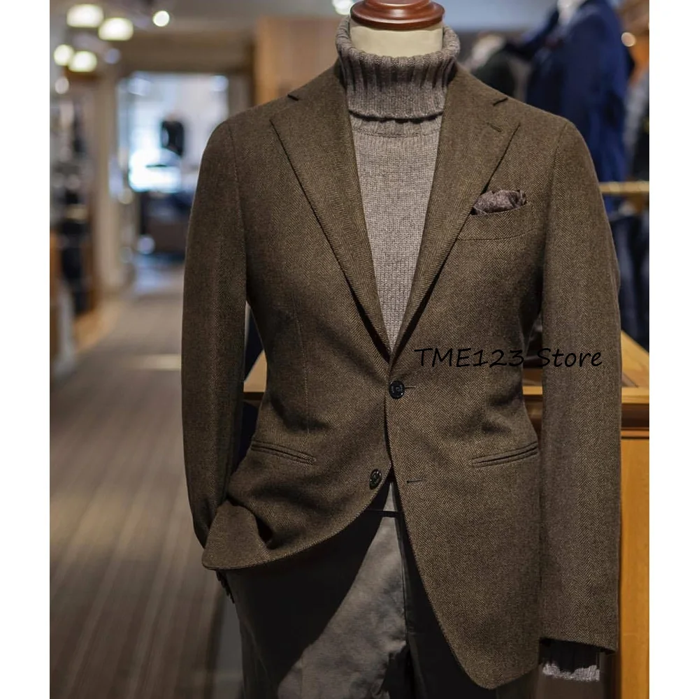 

Повседневные пиджаки из ткани «елочка» Мужские куртки с зубчатыми лацканами Высококачественные однобортные городские пиджаки Дизайн с одним карманом