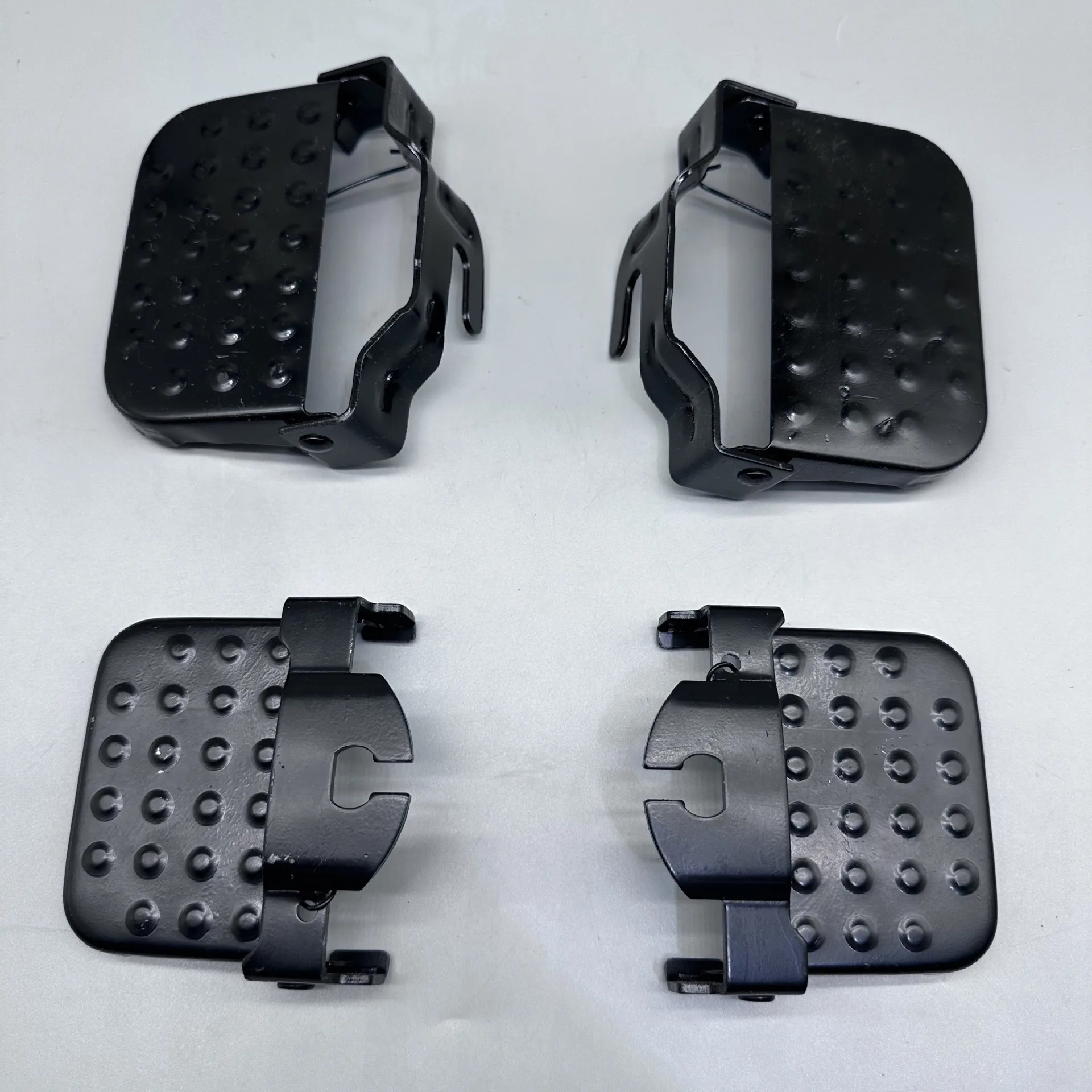 Electric vehicle footrest, mountain bike rear pedal, bicycle simple foldable pedal board