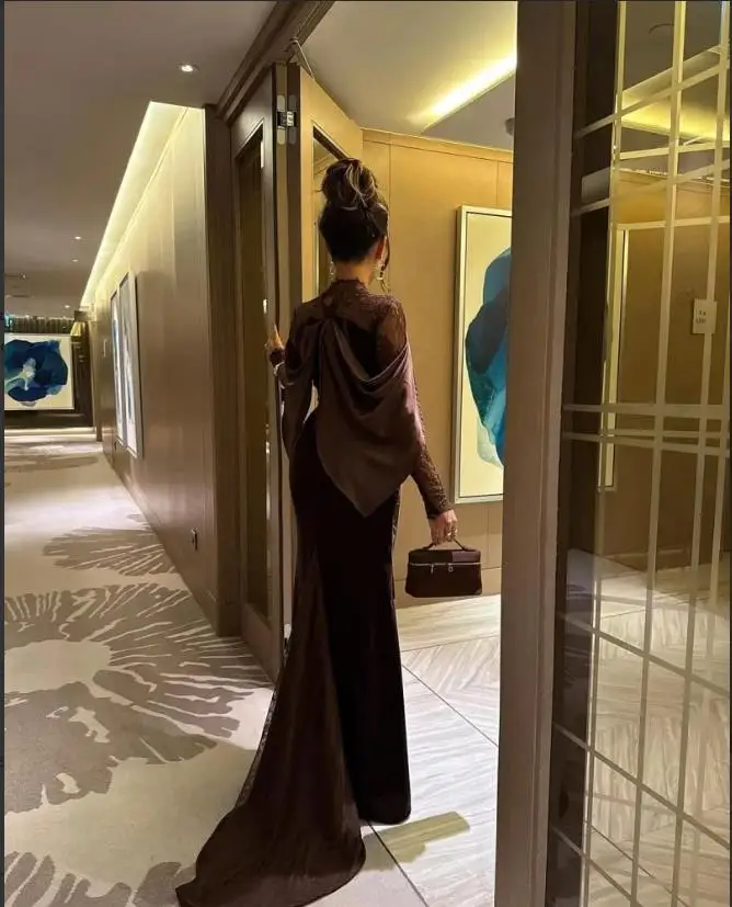 Customized Brown Lace Top Evening Dress High Collar Full Sleeves Mermaid Wedding Guest Gown Sweep Train Velvet Winter Dresses