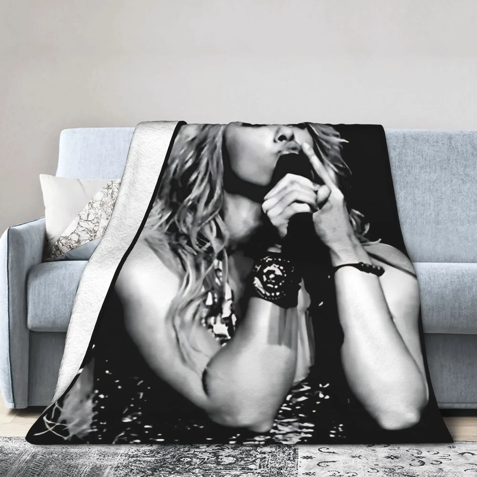 Shakira Colombia Warm Blankets  Pattern Travel Throw Blanket Couch Chair Flannel Bedspread Sofa Bed Cover