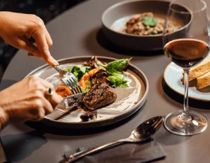 

5 in 1 Skin Firming Ultrasonic Vacuum Cavitation Machine RF Lifting 80k Ultrasonic Slimming Equipment with CE 2025