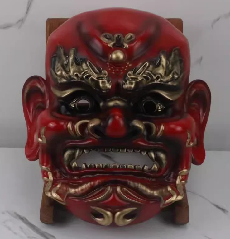 

Китайская маска мамона из твердой смолы на Хэллоуин