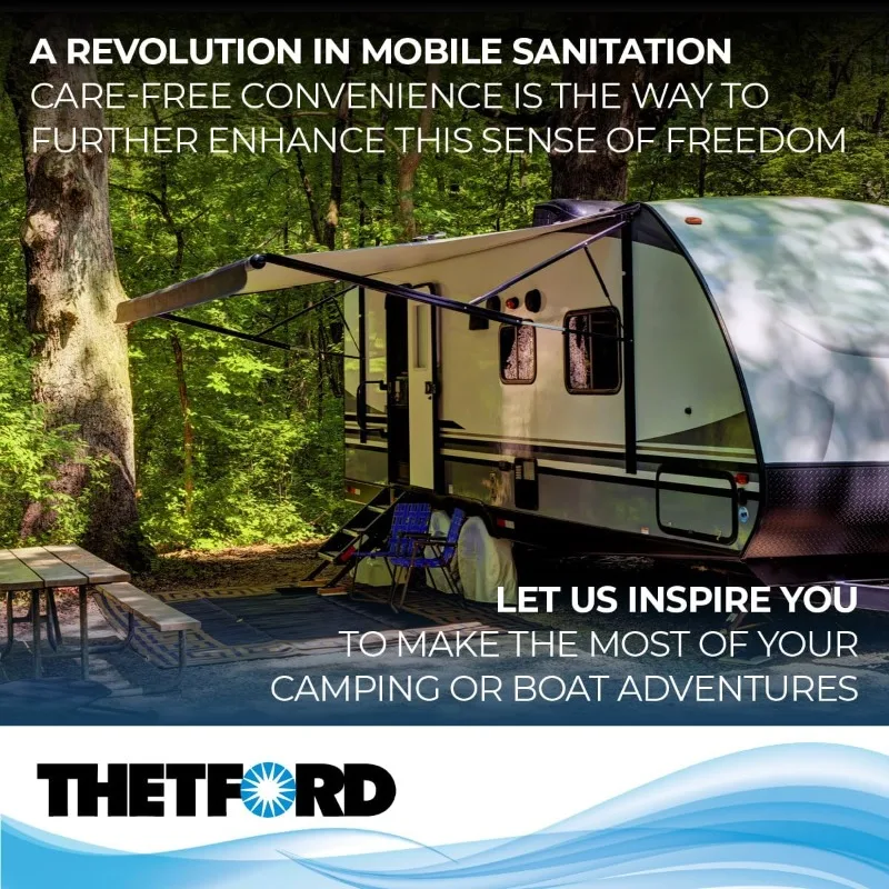 مرحاض مدمج من قطعة واحدة مع مقعد كرسي مريح، دافق مزدوج ممدود، وعاء مرحاض أبيض قياسي