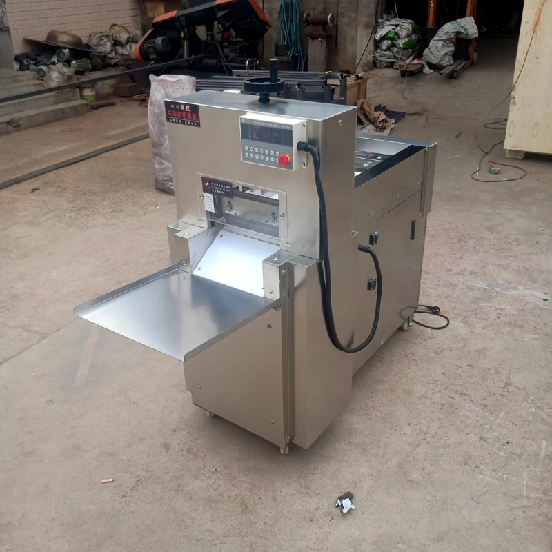 ماكينة تقطيع اللحوم الكهربائية التجارية لحم الضأن ولحم البقر باستخدام الحاسب الآلي ذات القطع المزدوج ماكينة لف لحم الضأن من الفولاذ المقاوم للصدأ لفات لحم الضأن