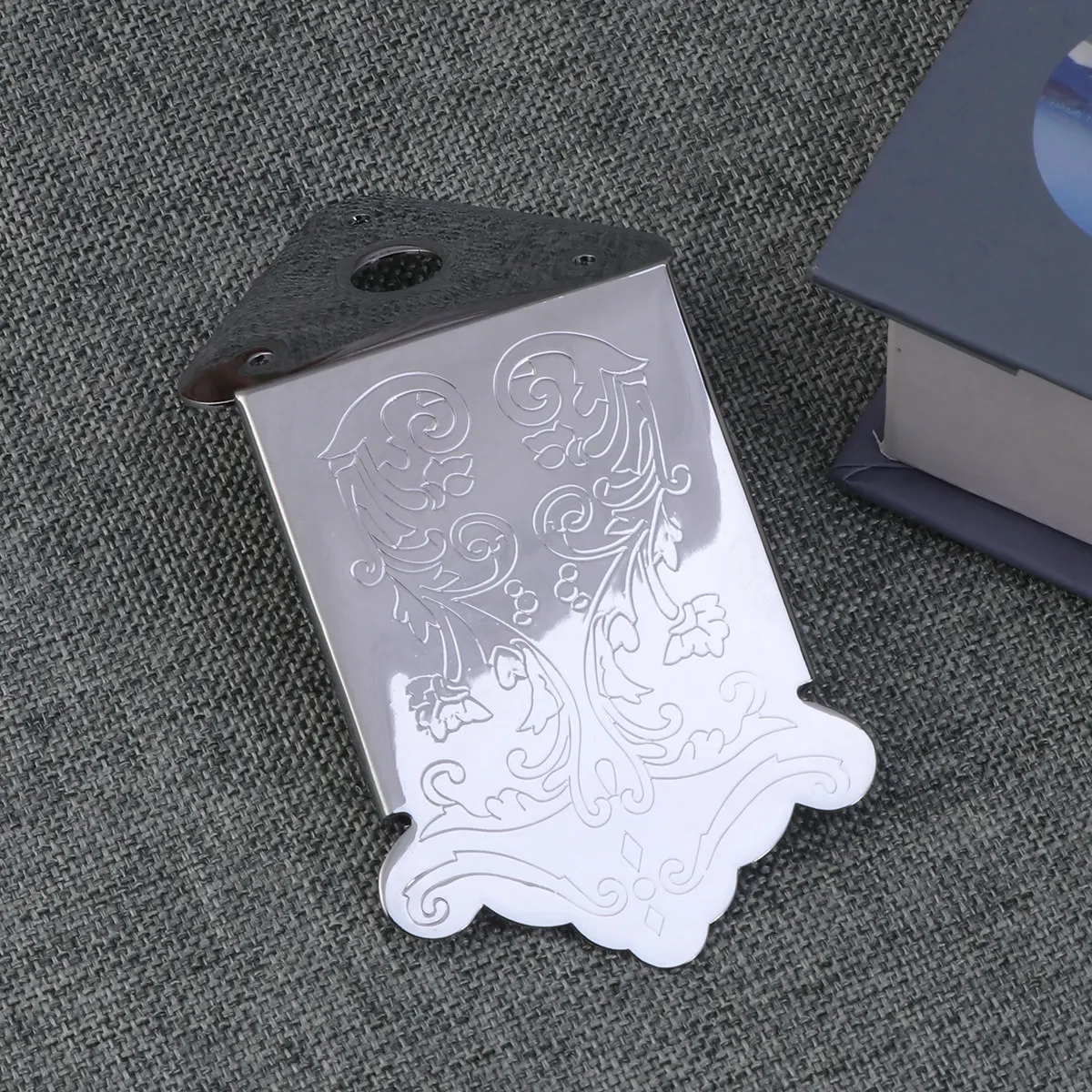 

8-String Mandolin Chrome Triangle Plated Tailpiece Flower Pattern Cover Removable Plate Mandolin Part Replacement