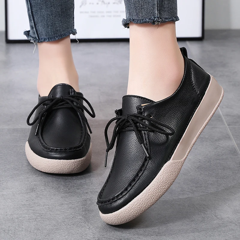 Scarpe da donna Nuove scarpe da ginnastica casual in pelle bovina 100% di grandi dimensioni Mocassini da donna Comfort leggero Suola spessa Scarpe in pelle da donna alla moda