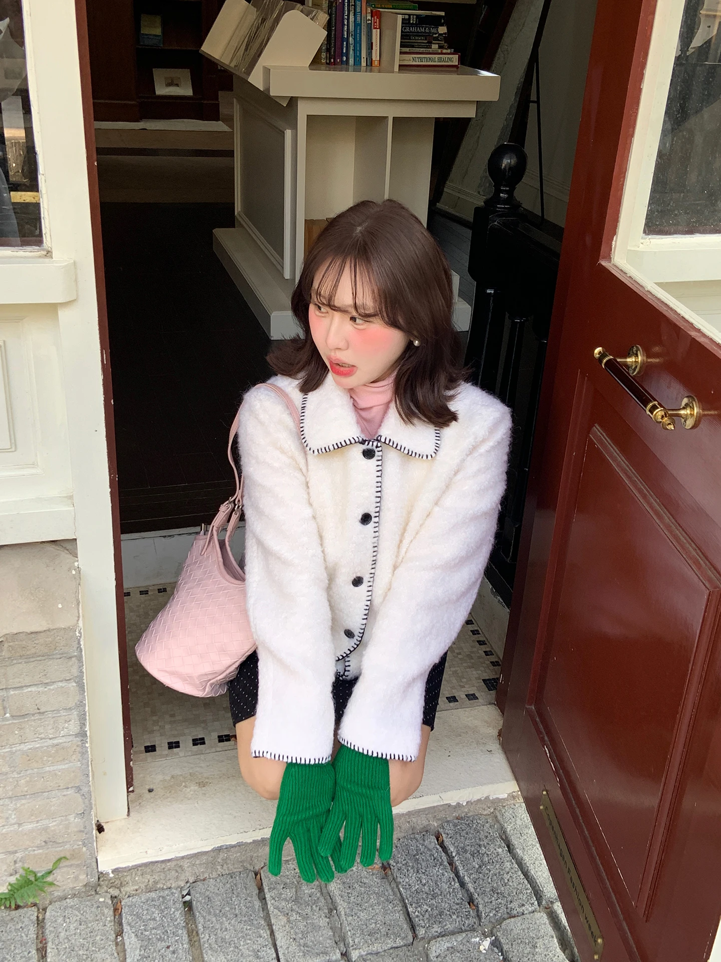 

Warm Winter Women's Woolen Jaet KMZY Brand Korean Sle Flip Collar down Filled Coat Thiened White Du Feather Vest