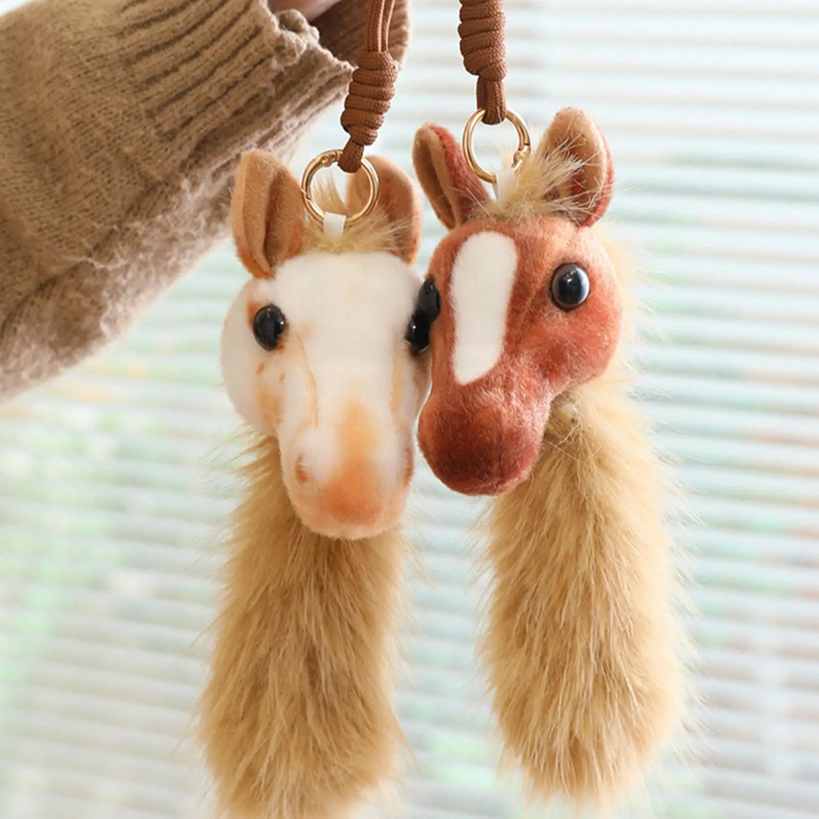 Horse Keychains for Women Horse Head Wallet Pendant Plush Keychain for Women Men Kids Purse Wallet Backpack Decoration