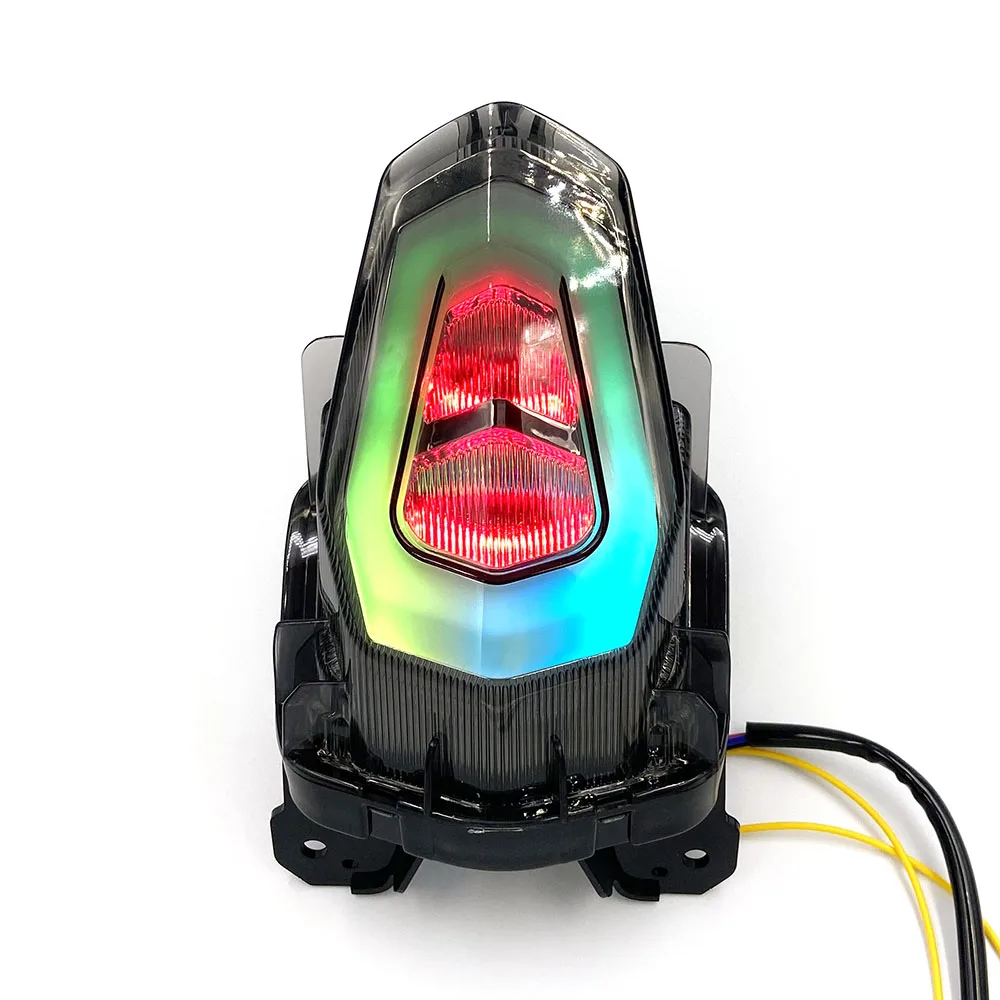 دراجة نارية LED الضوء الخلفي موتو الفرامل الخلفية مؤشر ضوئي مصباح لياماها Y16ZR LC135 FI V8