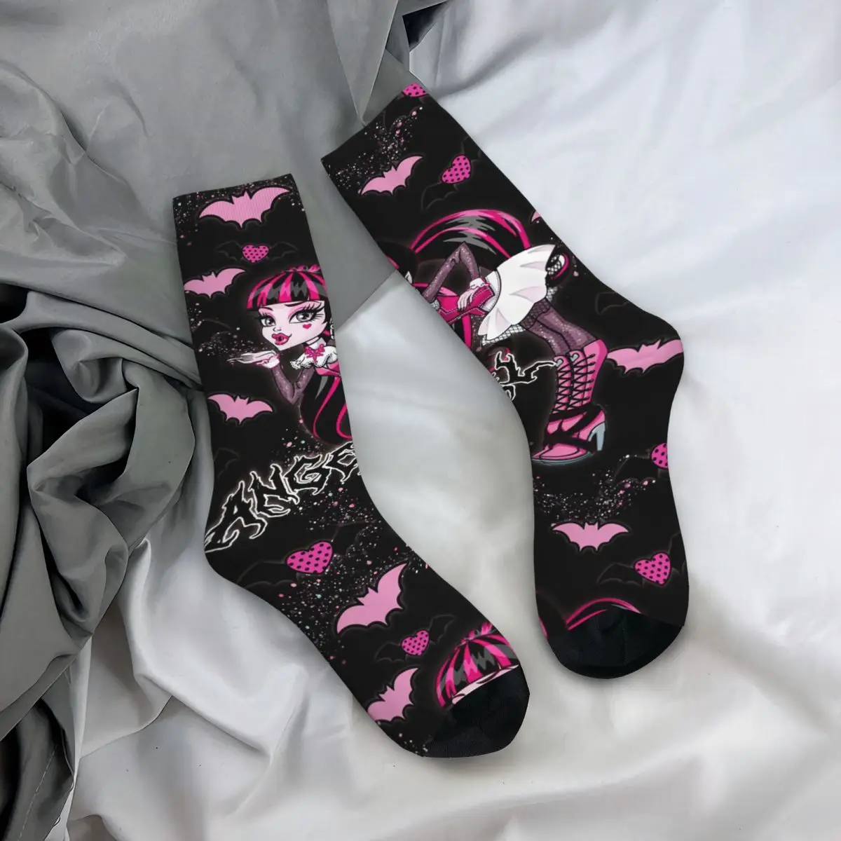 Casual Draculaura Monster High Anime Basketball Socks Polyester Middle Tube Socks for Unisex