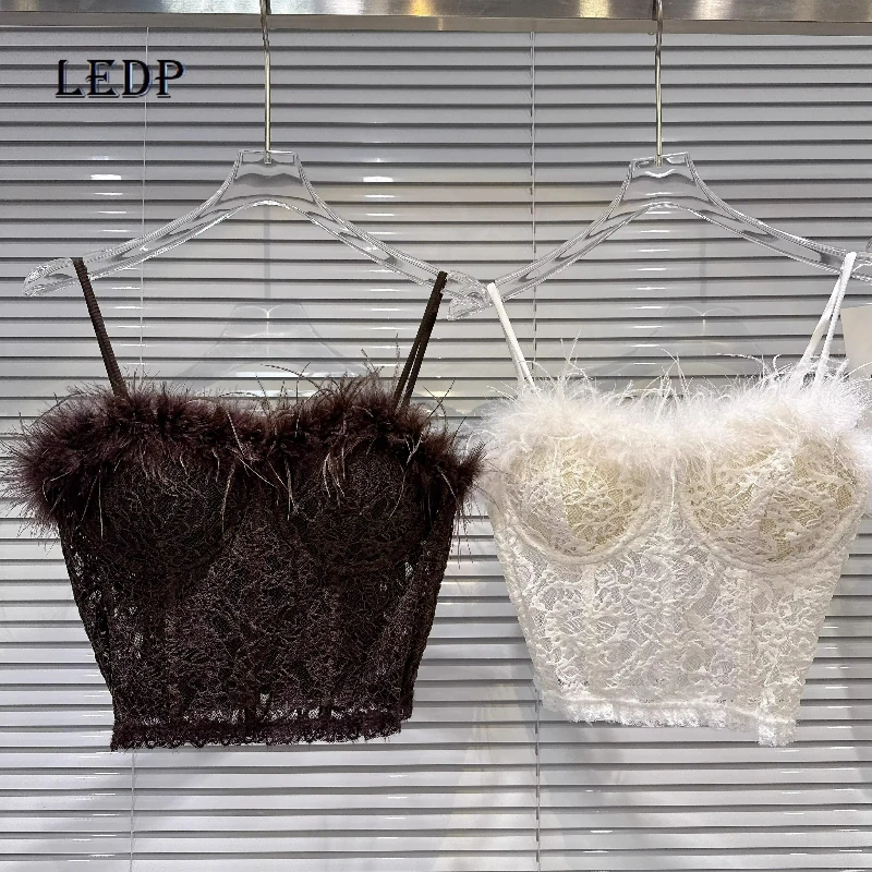 

2026 Spring New Fur Edge Lace Hollow Out Splicing Women's Sling French Design Sweet Cool Sexy Fishbone Chest Pad Vest Female