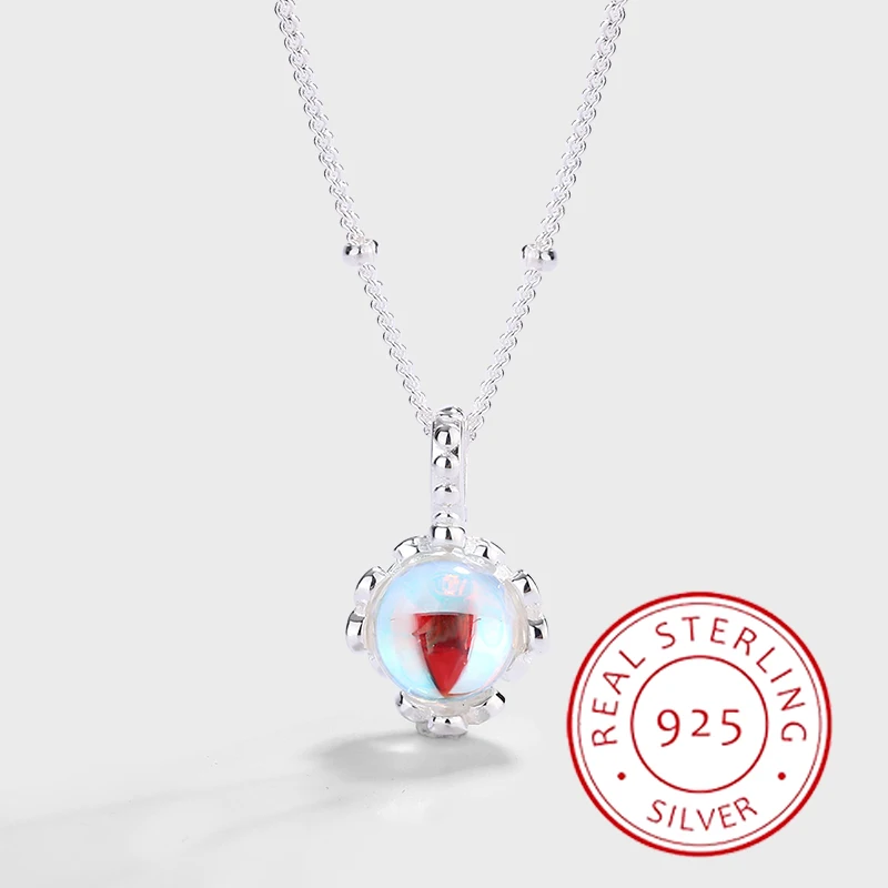 

Creative and Exquisite Authentic S925 Silver Moonstone Pendant Elegant Niche Versatile Women's Clavicle Chain