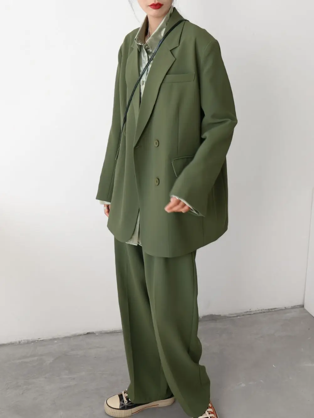 Fashion Loose Suit Jacket Female Spring 2023 New Duble Breasted Relaxed Design Sense Casual Blazers Wide Legs Pants 2 Pieces Set