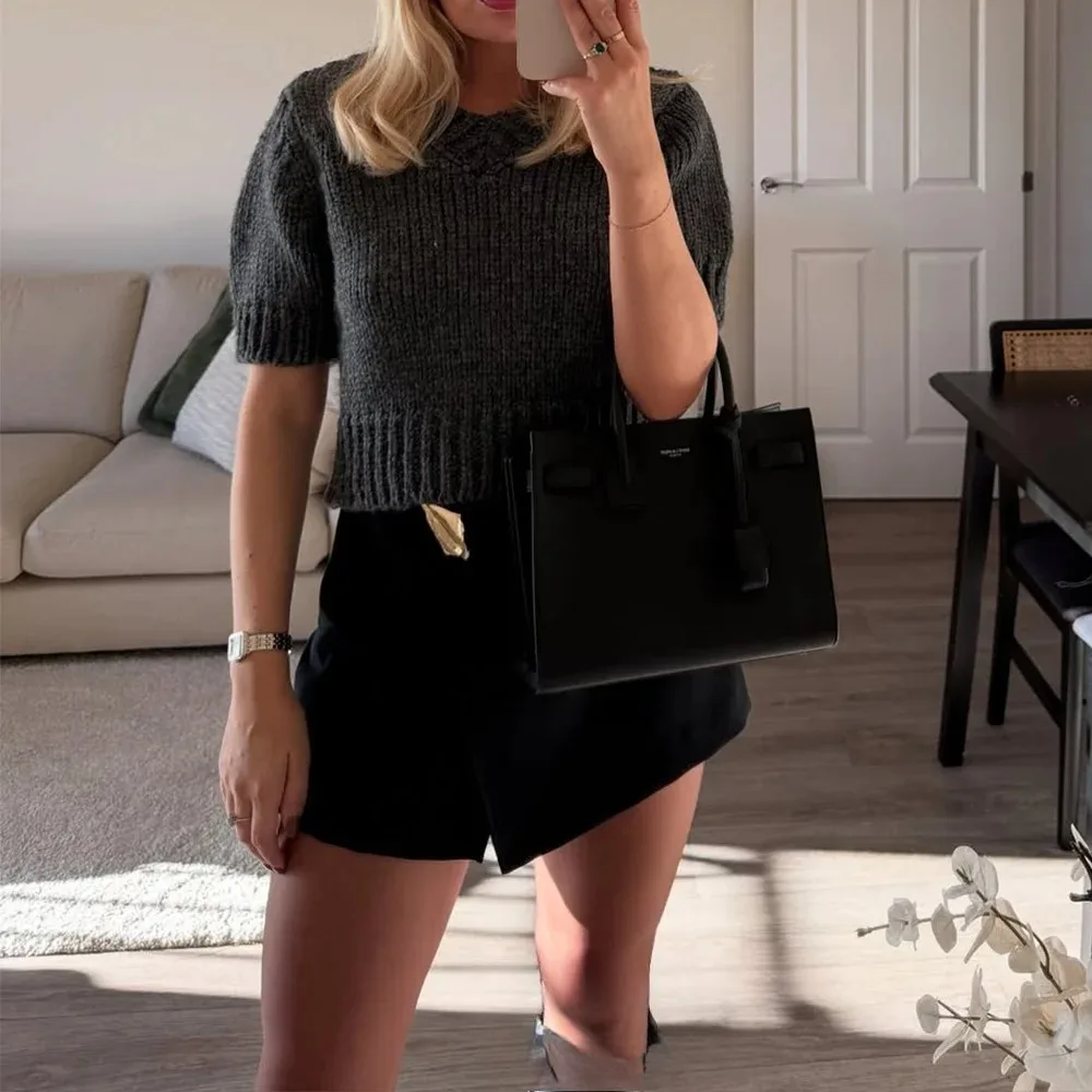 콘달라 캐주얼 시크 브라운 미니 숏 스커트 앞트임 하이웨이스트 와이드 레그 숏츠 여성 패션 2025 스트리트웨어 가을 숏츠