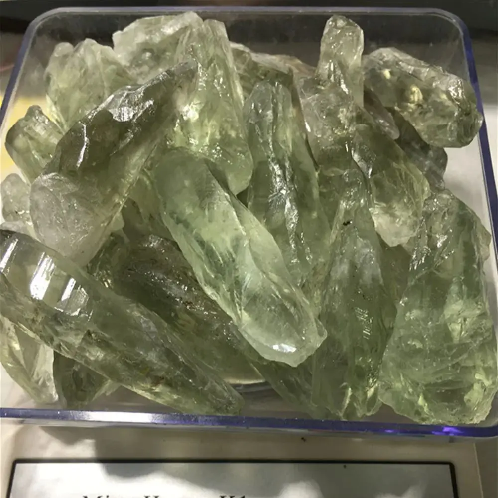 Naturale verde Fluorite pietra guarigione verde spina dorsale manganello cristallo di quarzo decorazioni per la casa vaso di fiori ciondolo fai da