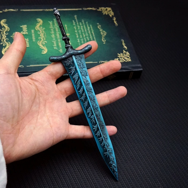 لعبة نموذج Greatsword على شكل قمر غامق ، حلقة إلدن ، سلسلة مفاتيح معدنية كاملة ، سلاح قابل للتحصيل ، دلاية ، حلي السيف المحيطي