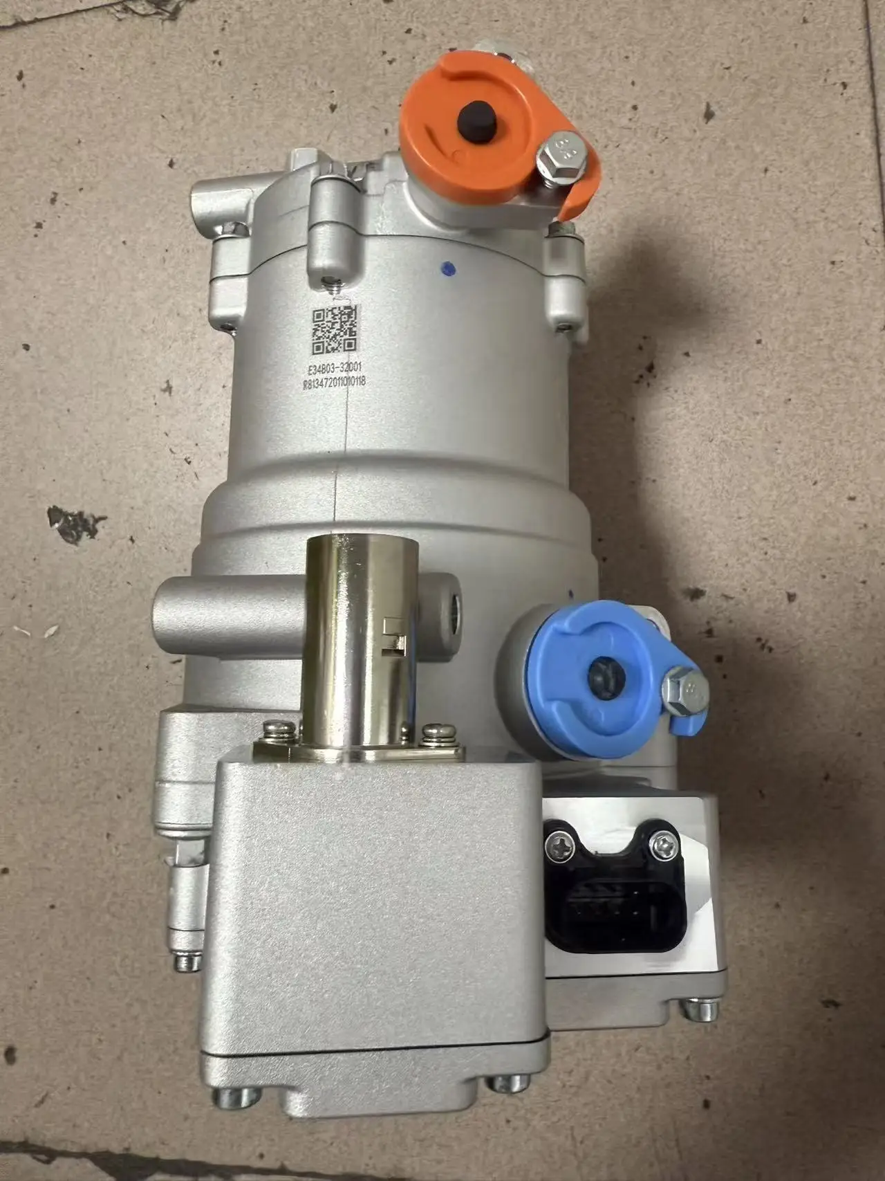 

Air Conditioner Compressor For Pentium FAW B30 EV400