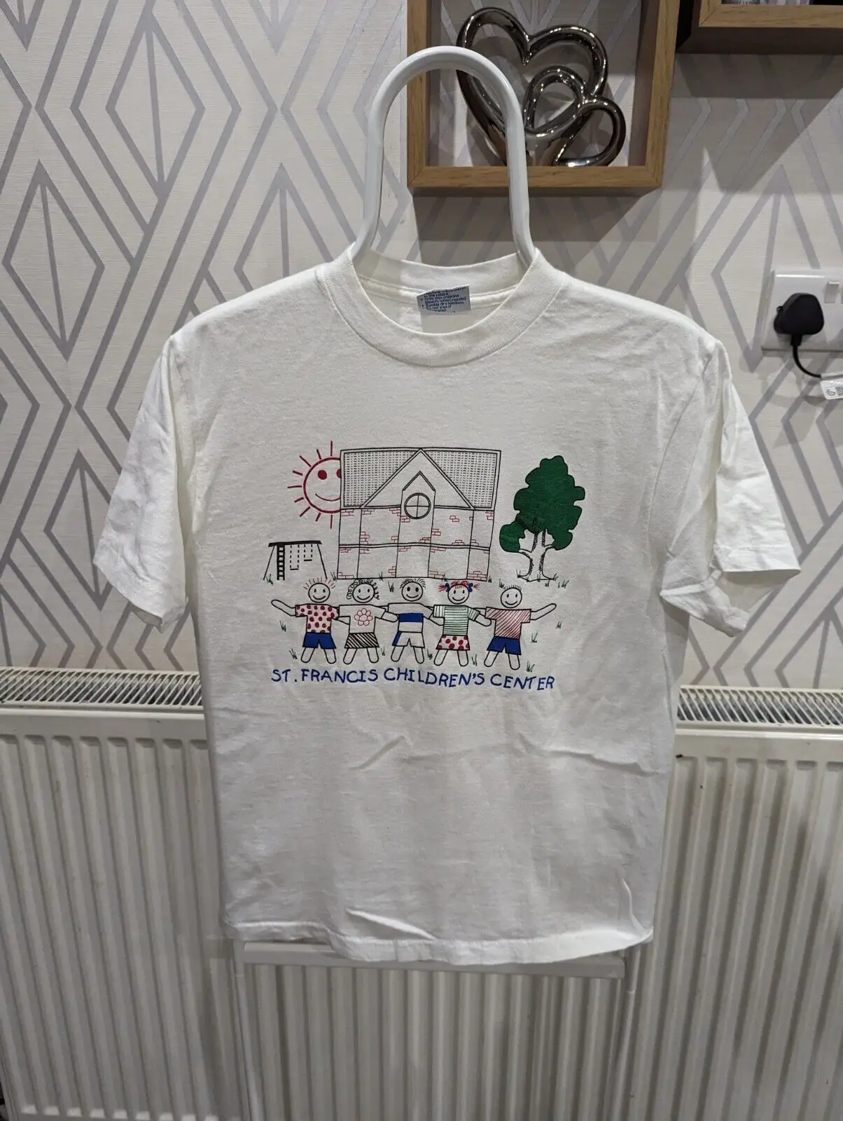 Vintage 90's Novelty Children's Center SingleWhite Size Youth L T-Shirt