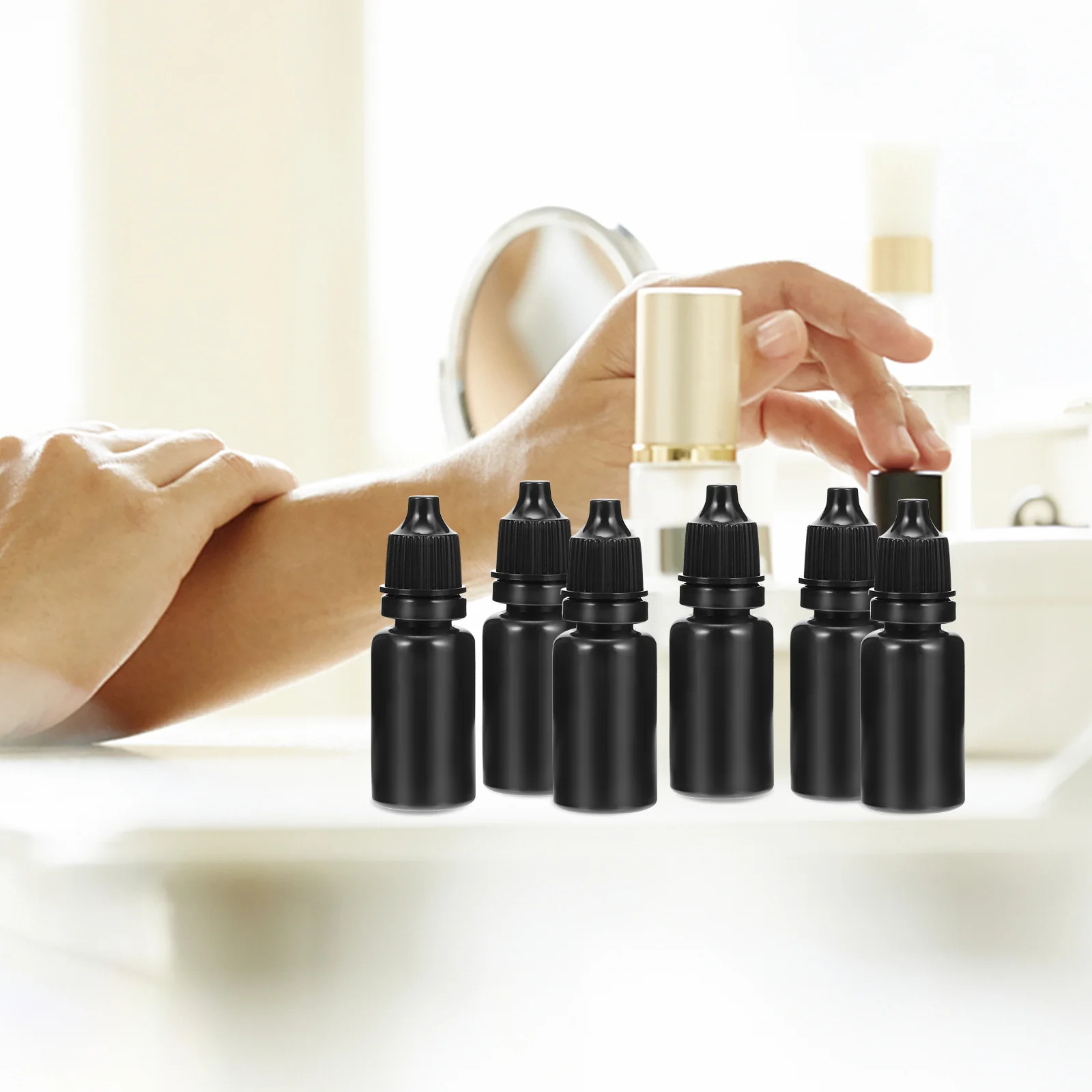 

50Pcs Travel Sub Bottles Essential Oil Drip Bottles Refillable Small Liquid Storage Portable Cosmetics Dispenser Lotion