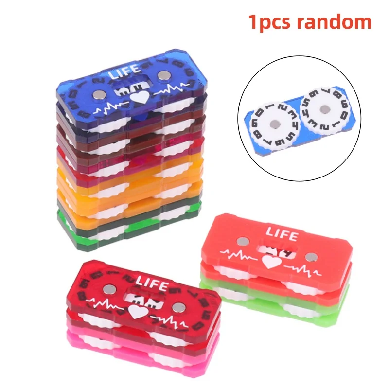 1PCS Random 41x20x9mm Wound Tracker 00-99 1 Tracker No Painting Requirement Life Tracker Board Game Counter