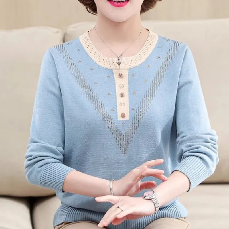 

Korean Fashion Sping Autumn New Sweaters Bottoming Shirt Women O-Neck Button Diamonds Elegant Long Sleeve Pullovers Knitted Tops