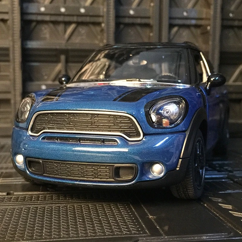 

1:24 Simulated Mini COOPER S COUNTRYMAN Alloy Model Car Collection Gift Static Ornament for Boys