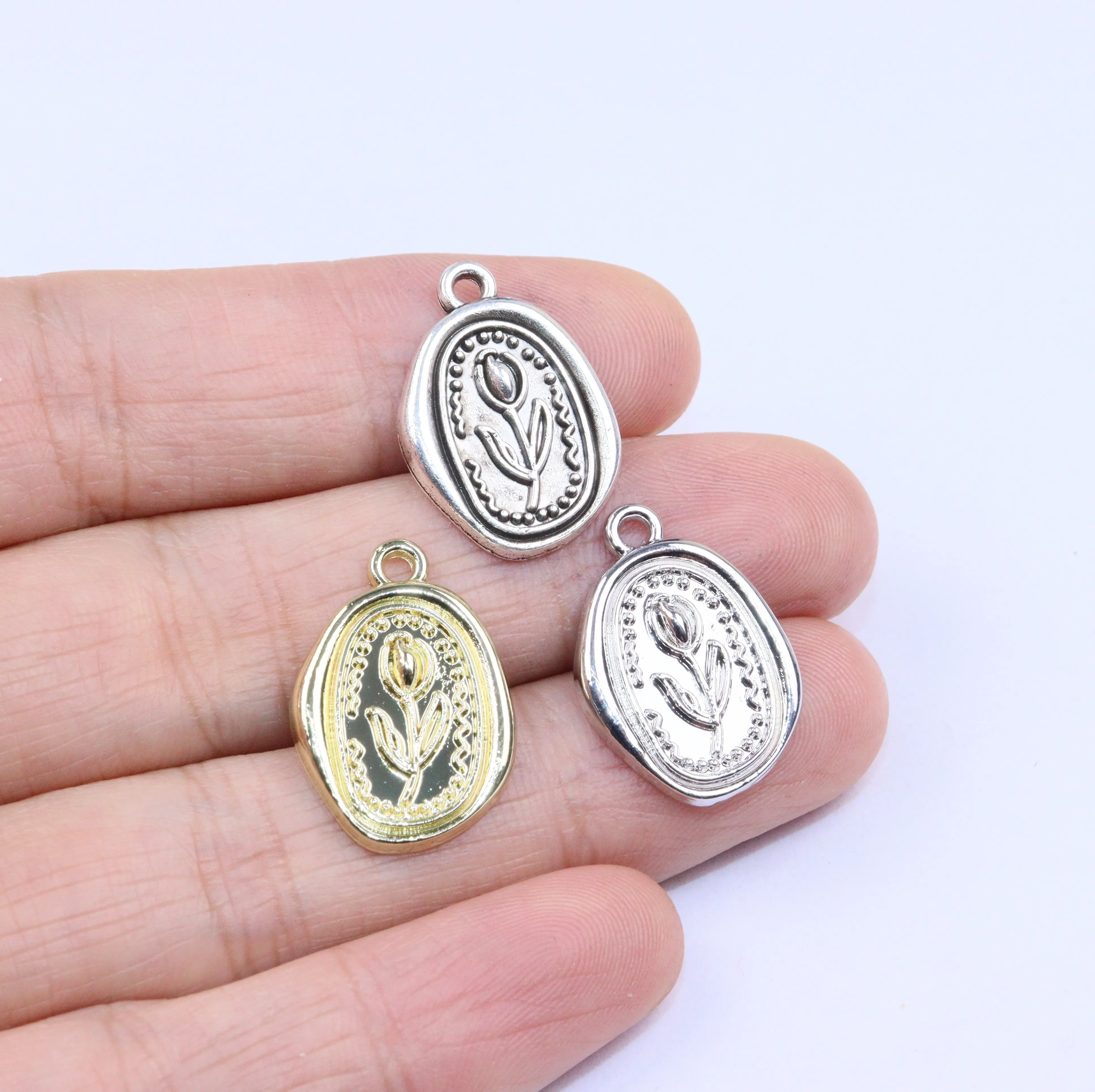 Eruifa 20pcs 14*17mm Rose Flower Plated Women's Girls Fashion Zinc alloy Charms Pendant Jewelry DIY Necklace 2 Colors