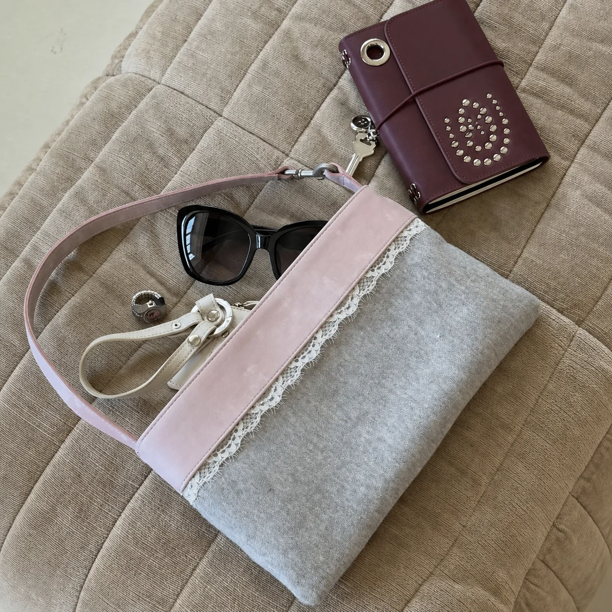 Fabric Leather Shoulder Bag Japaneese Colorblock Underarm Bag Lace Trim Handbag Versatile Women'S Shoulder Bag For Short Commute