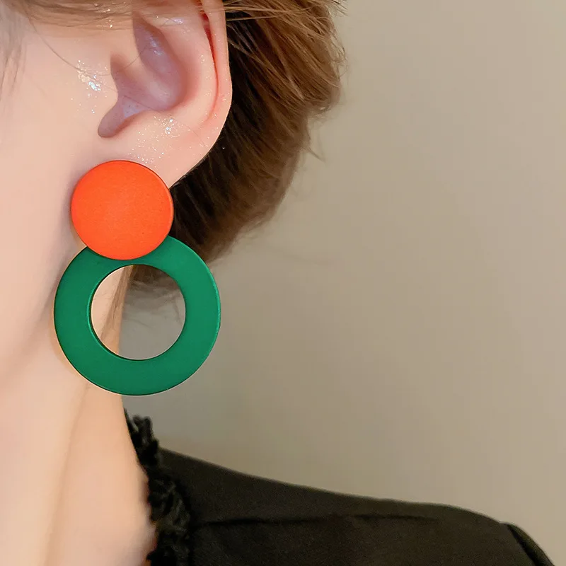Women's Double Round Asymmetric Colorful Resin Dangle Earrings