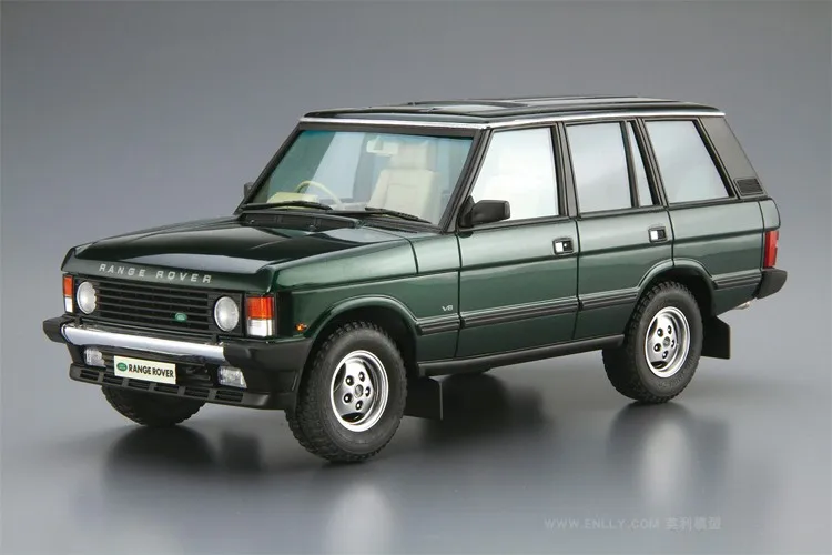 Aoshima 05796 Static Assembled Car Model Toy 1/24 Scale For Land Rover Range Rover Classic Model LH36D 1992 Car Model Kit