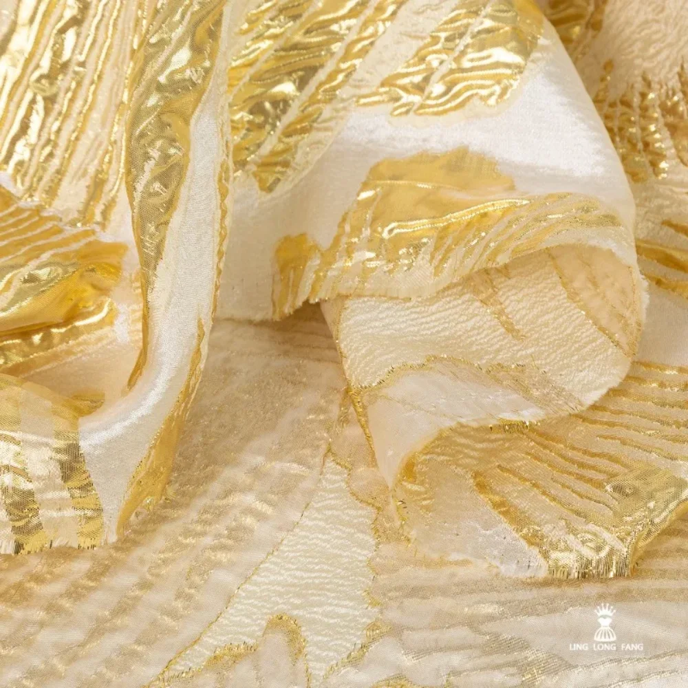 

Thin Relief Woven Satin Jacquard Fabric for Fashion Apparel Diy Sewing Designers Fabrics By The Meter Cloth Material Wholesale