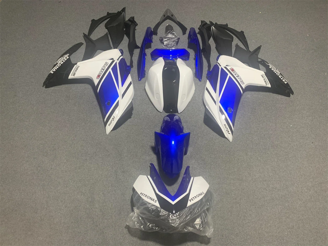 

Комплект обтекателей для мотоцикла, подходит для Yamaha R25 2015 2016 2017 2018 R3 15-18, Обтекатели черного, белого, синего цветов