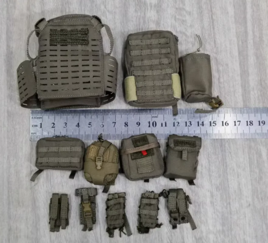 KING'S TOY 1/6 Scale Soldier KT-8008 Police Special Operations Team Chest Hanging Set Model