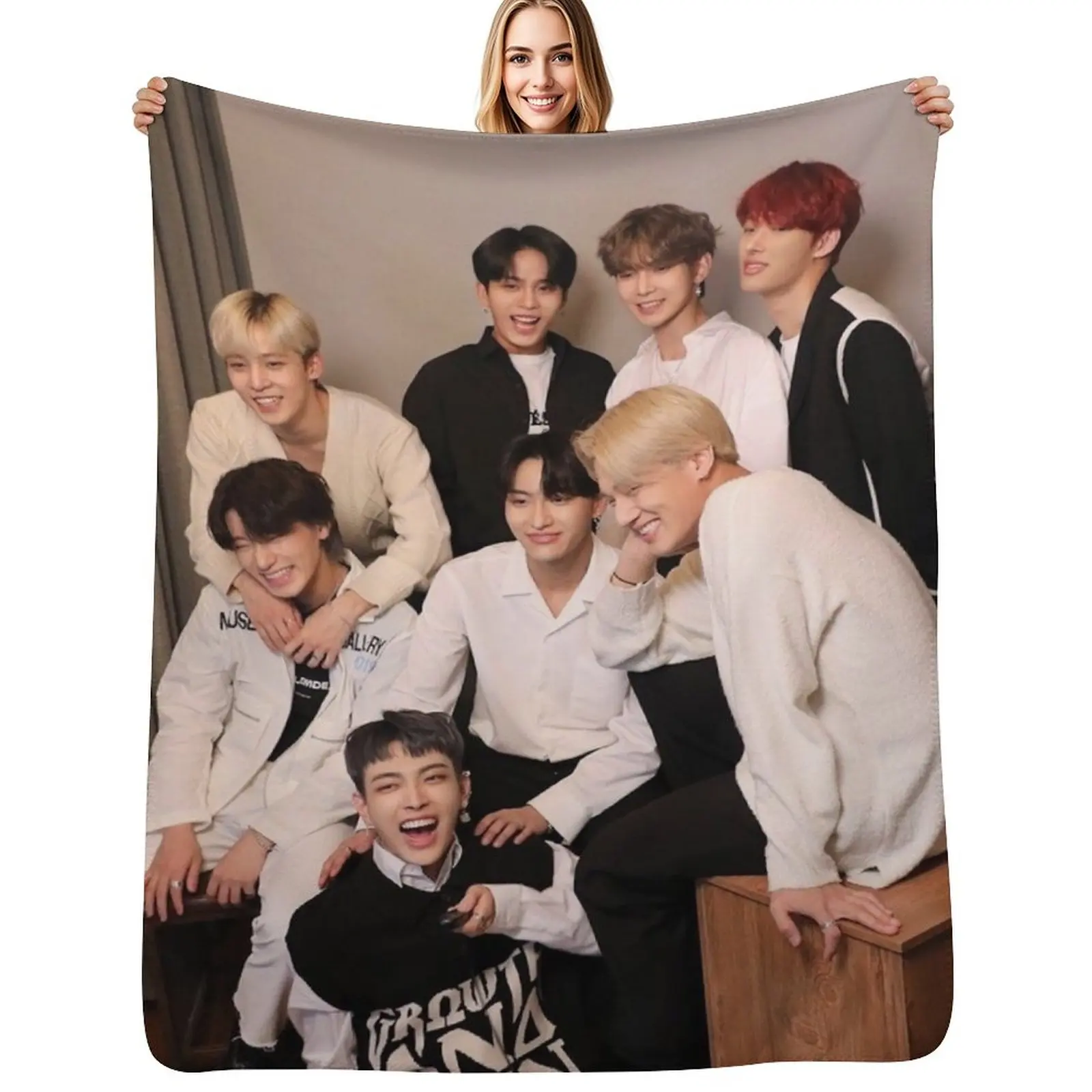 ateez anniversary Throw Blanket Lightweight Cozy Blanket for Bed Sofa