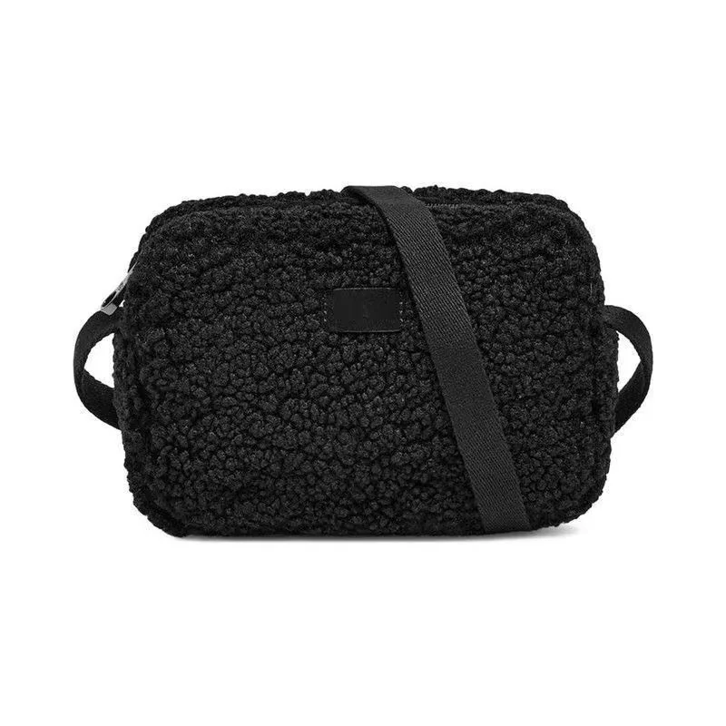 

2026 fashionable new ladies handbags, trendy plain-colored handbags, simple and novel