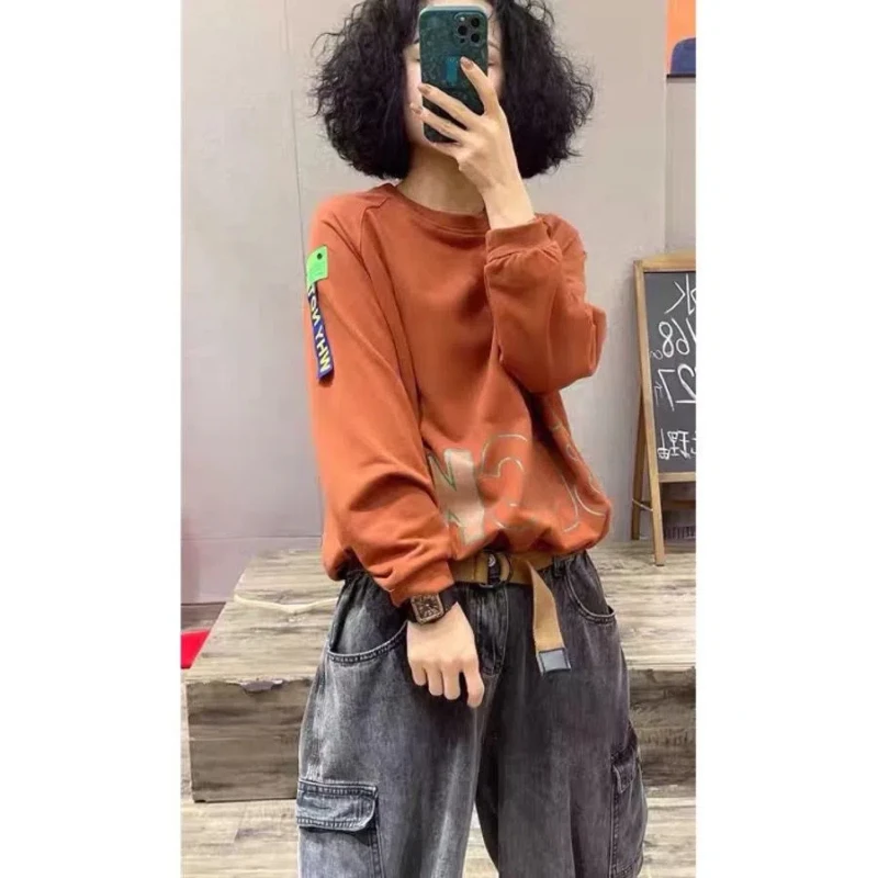 Tiktok نفس الرقبة المستديرة رسالة كبيرة الشريط سترة الربيع رقيقة خمر شخصية طباعة البلوز كم طويل المرأة البلوز #1