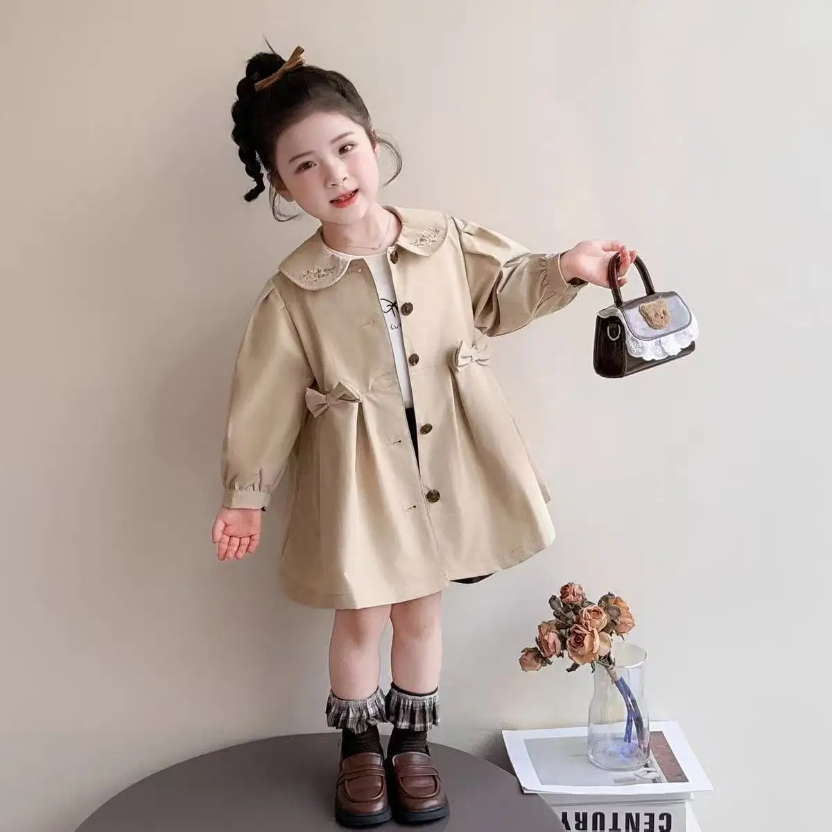 Girls Trench Coat Spring Autumn New Kids Korean Style Embroidered Bow Long Jacket Casual Outerwear Children Clothing 90-140CM