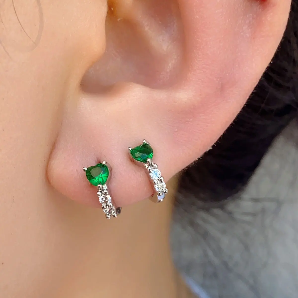 Huggies Earrings Purple white Green Blue Red Square Heart Silver Color Small Hoop Earrings for Women Girls Wedding Jewelry