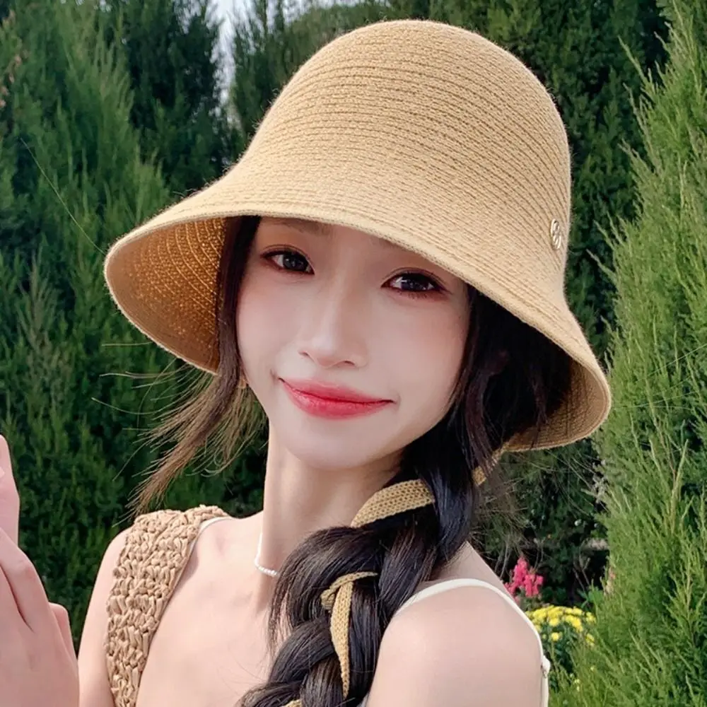 قبعة دلو بحزام على شكل فيونكة صيفية قابلة للتنفس بحافة واسعة واقية من الشمس للحماية من الشمس، قبعة صياد قابلة للطي