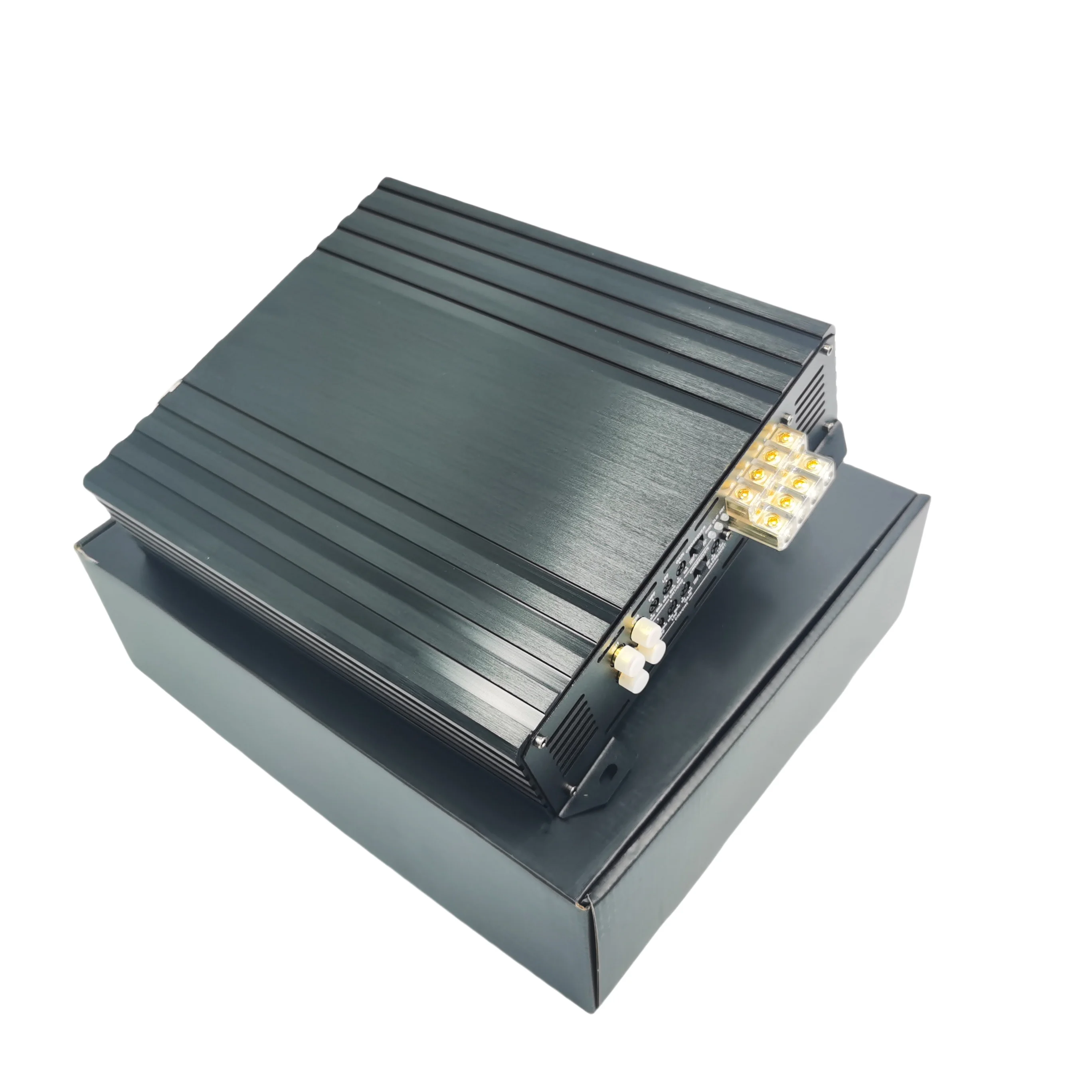 China Factory's Professional 12V 4ohm  Subwoofer Amplifier Car Audio Amp Car Audio Amplifier 4-Channel  Audio System 4 Channel