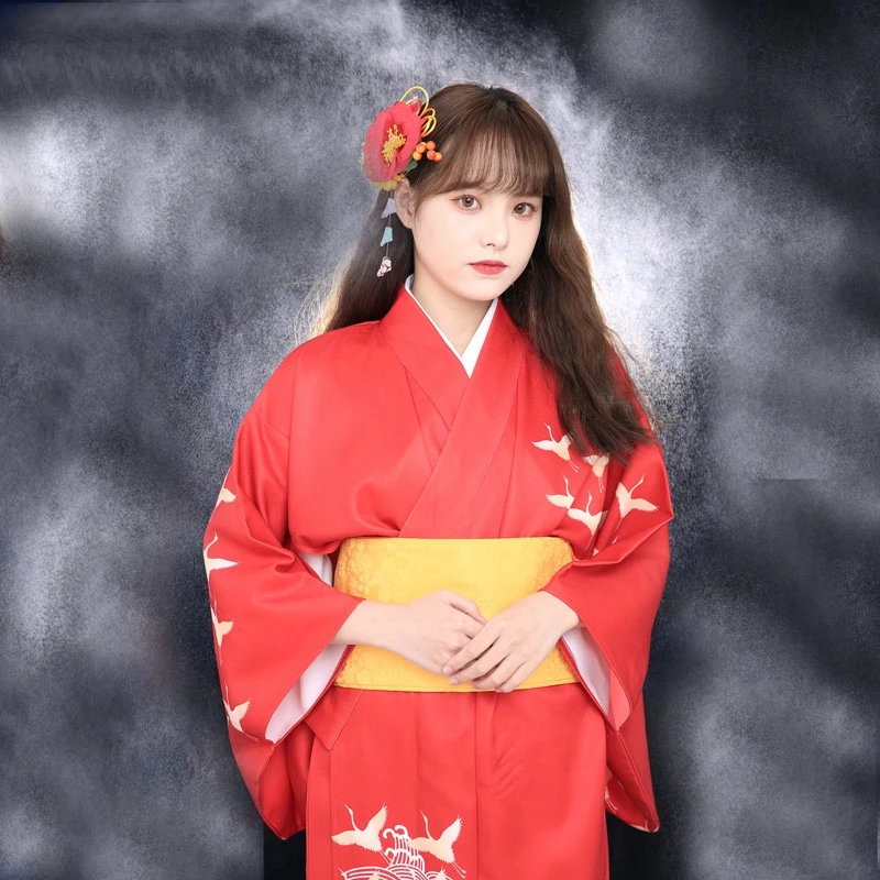 Women's Japanese Traditional Kimono Red Color Floral Prints Long Sleeve Formal Yukata Photography Dress Cosplay Costume